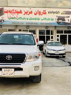 تۆیۆتا لاند کروزەر